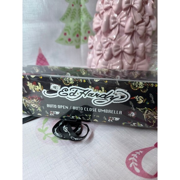 Ed Hardy Hot Pink Leopard Umbrella - Picture 3 of 5